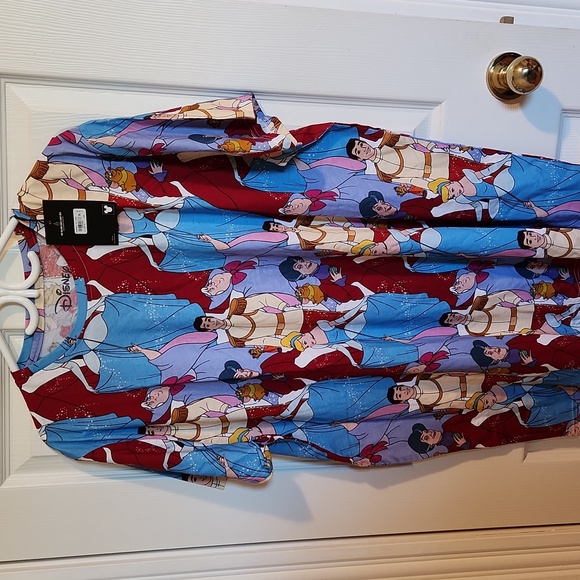 cakeworthy Tops - Cakeworthy Disney Cinderella T-Shirt